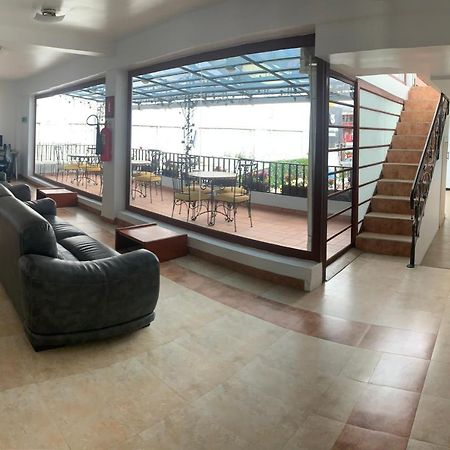 Hotel Shalom Riobamba Zewnętrze zdjęcie