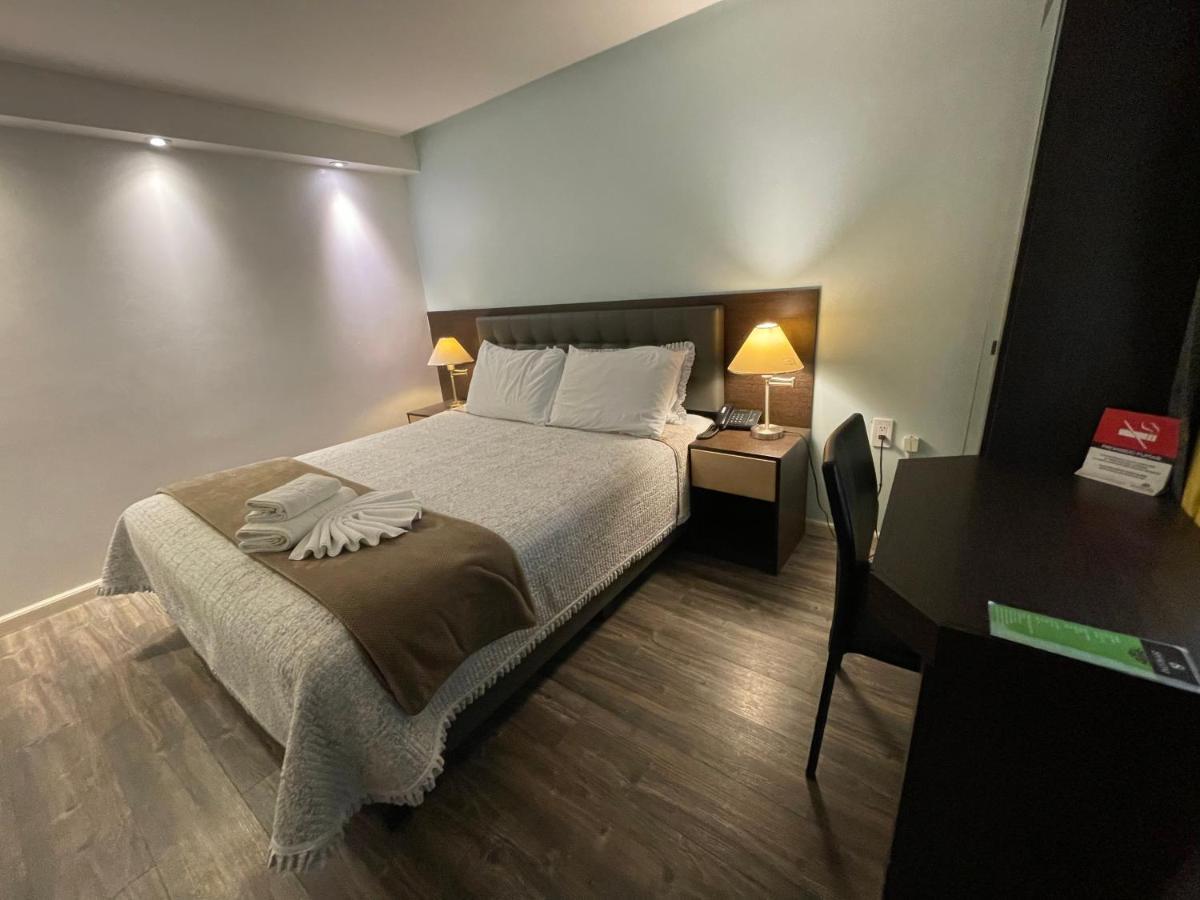 Hotel Shalom Riobamba Zewnętrze zdjęcie