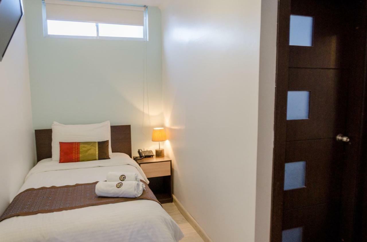 Hotel Shalom Riobamba Zewnętrze zdjęcie