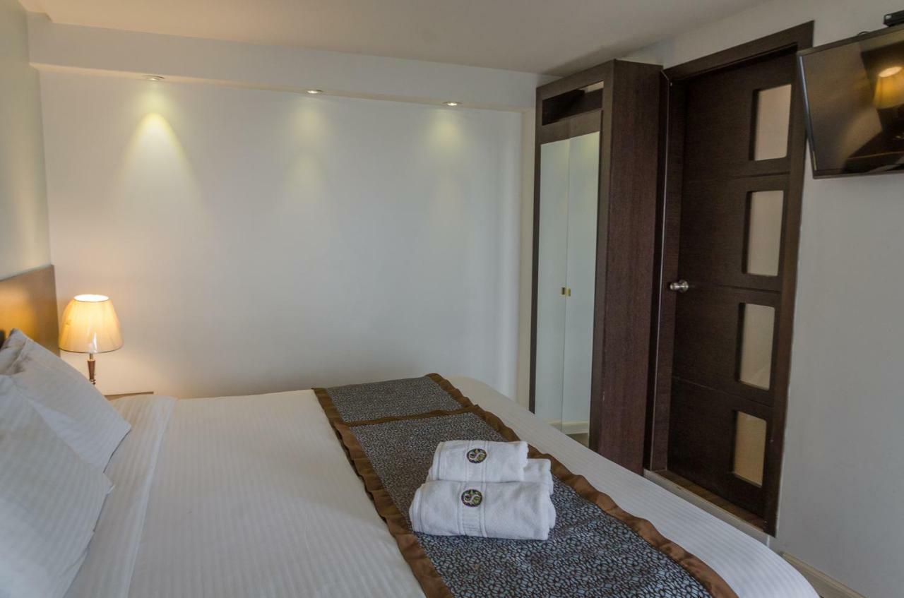 Hotel Shalom Riobamba Zewnętrze zdjęcie